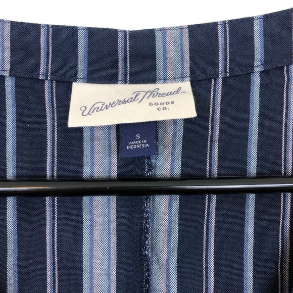 Universal Thread Front Tie Button Down Crop Top Sz S - Picture 3 of 8